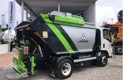 今年会jinnianhui中联环境装备出口意大利，进军海外环卫市场